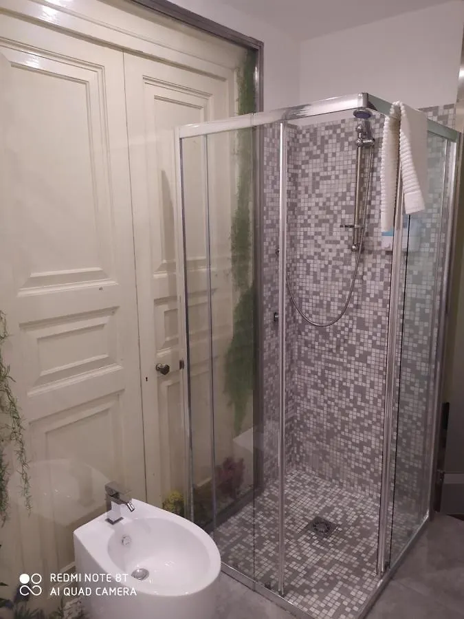 Let'S B&B Κατάνια Πανσιόν