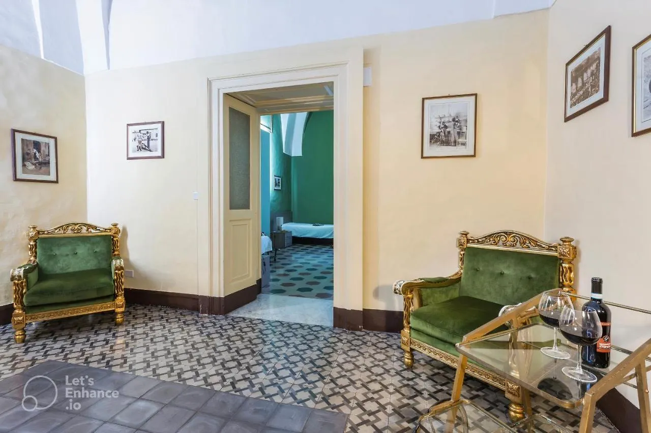 Let's B&B Catane